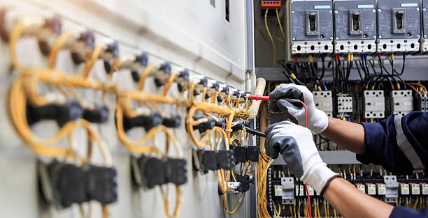 Professional Electrician technician working in Forsgate, NJ